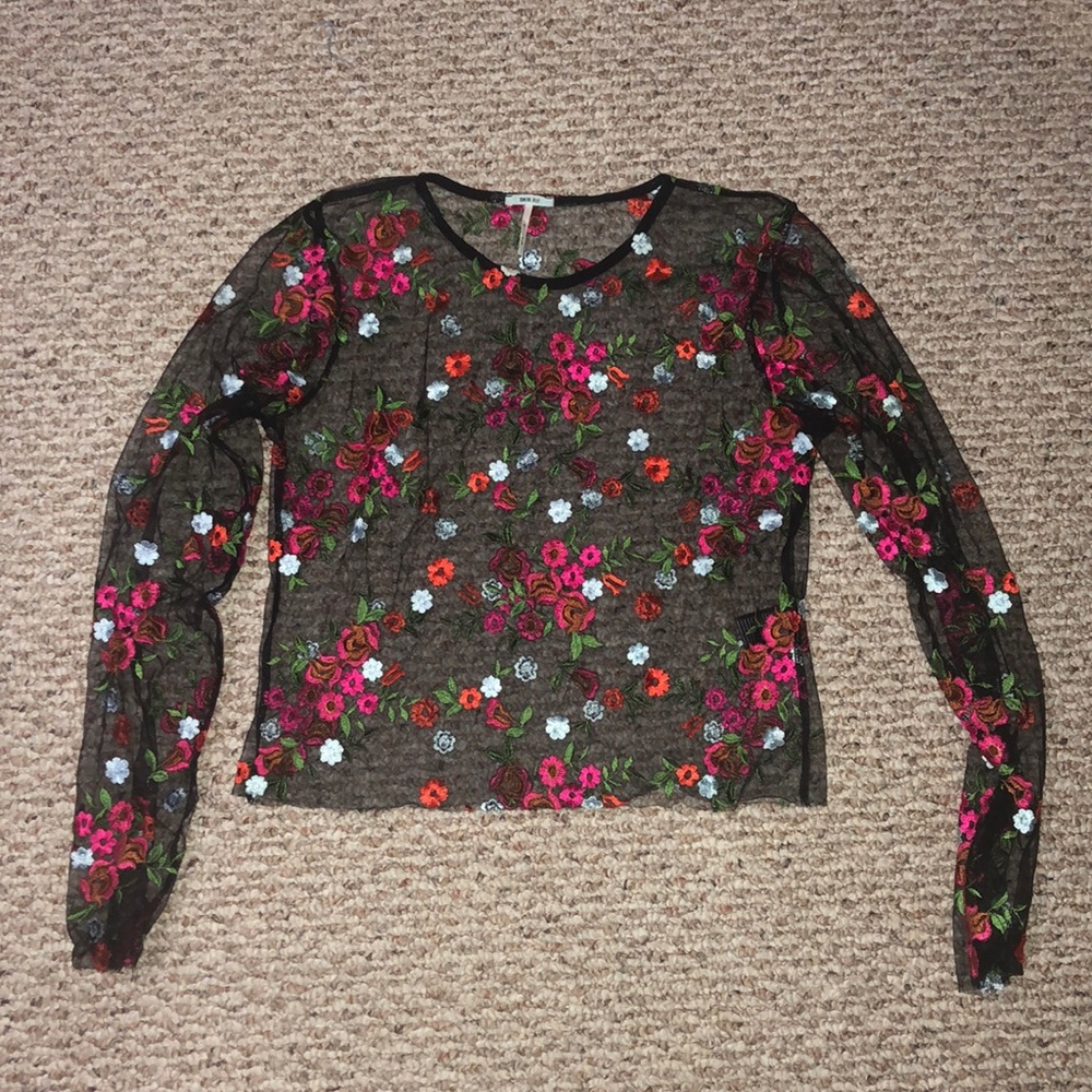 Flower mesh top